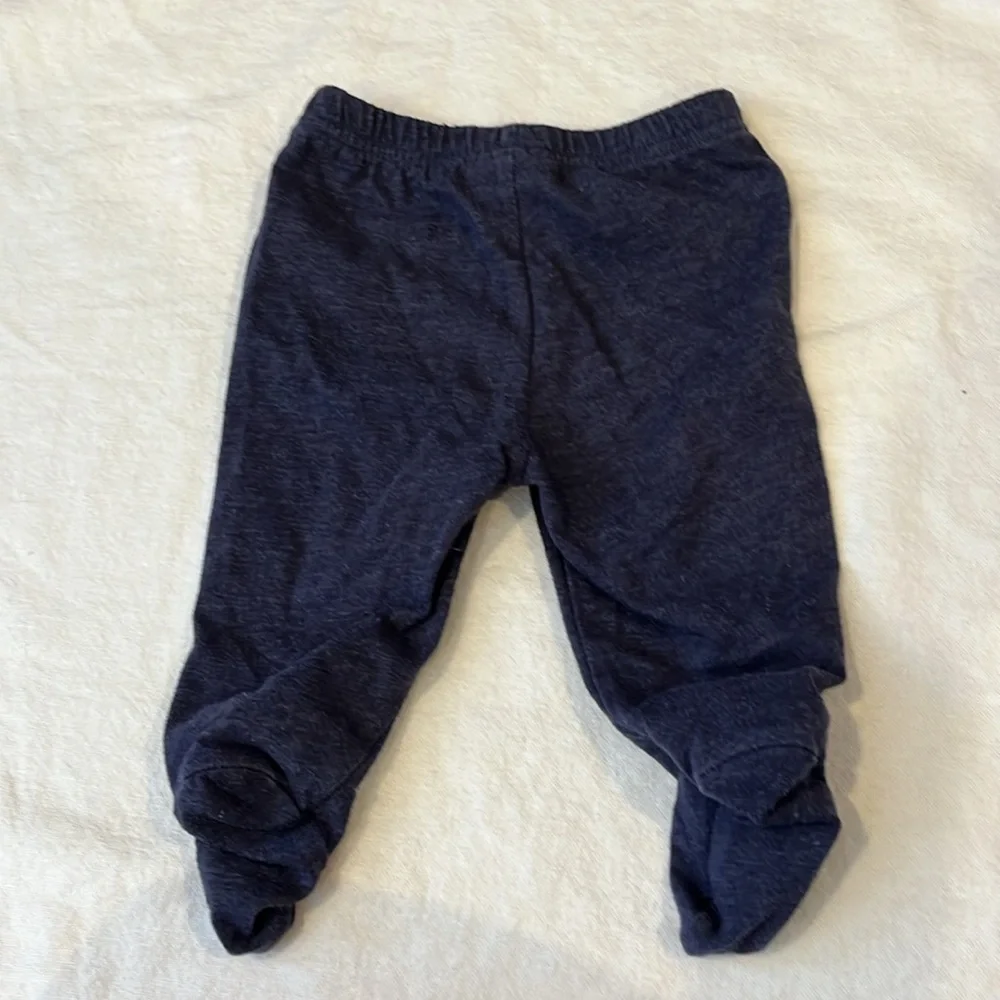 Calvin Klein Matching Set - Picture 10 of 12